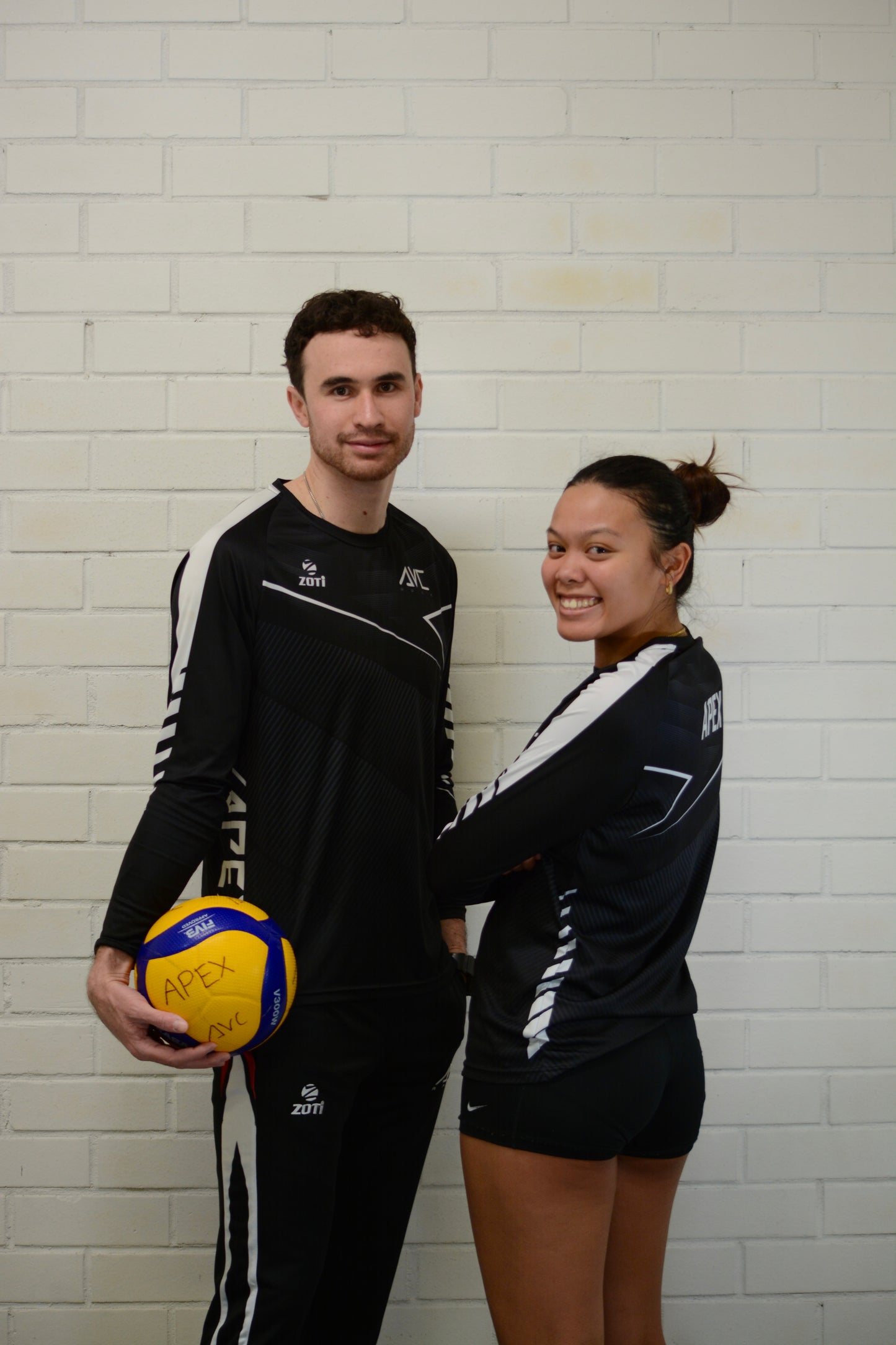 Long Sleeve Training Top (BLACK)