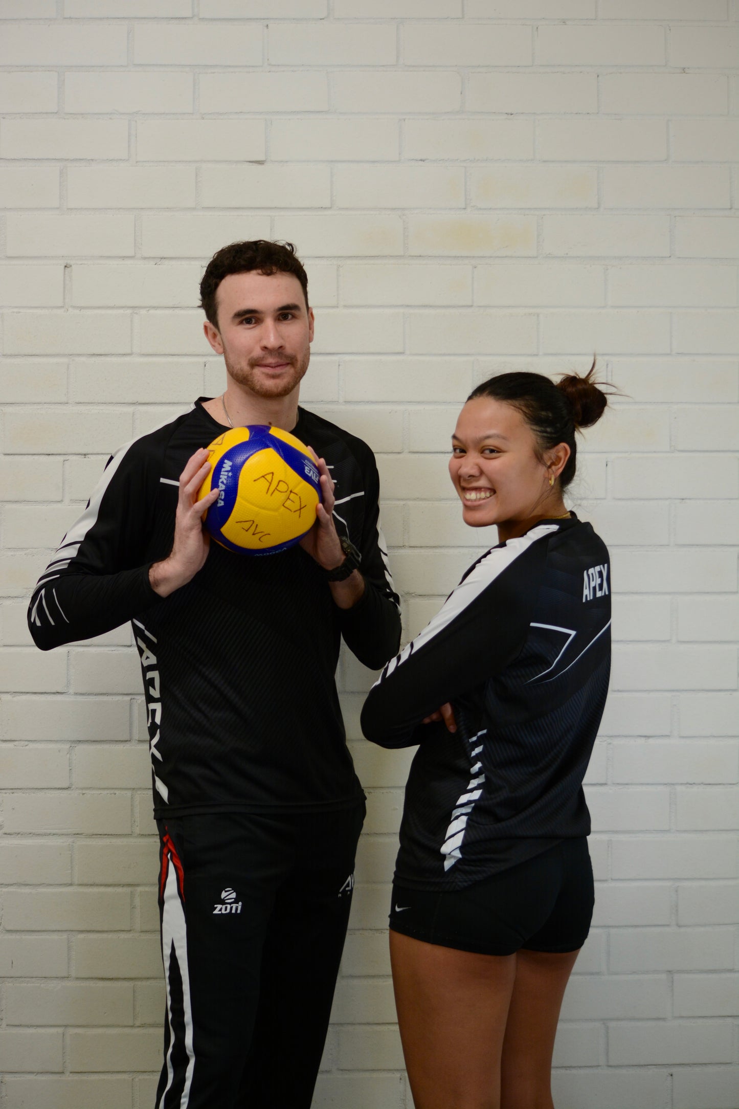 Long Sleeve Training Top (BLACK)