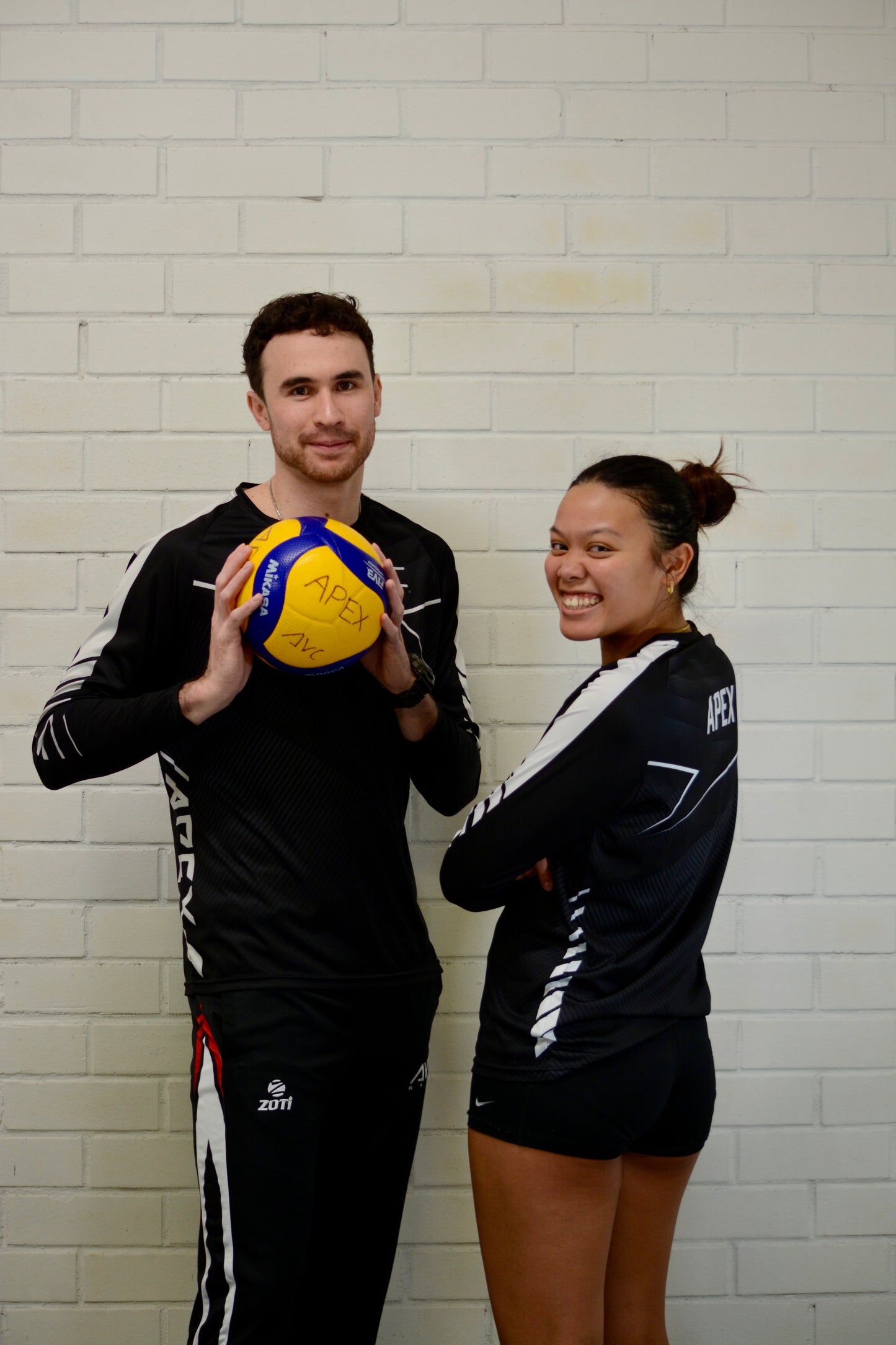 Long Sleeve Training Top (BLACK)